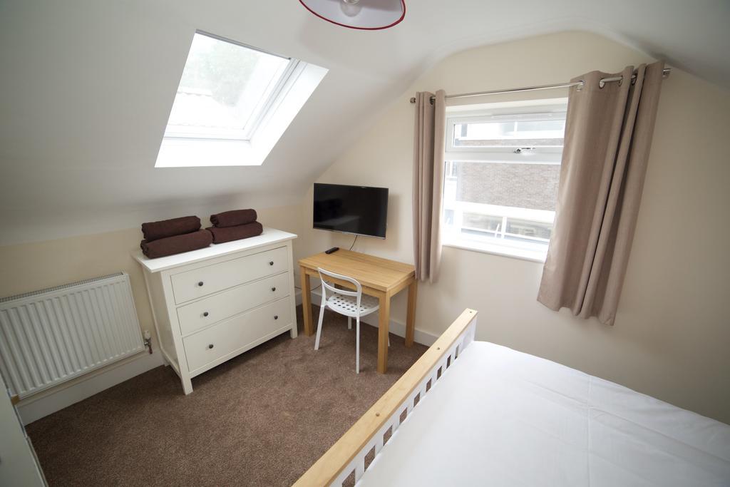Bristol Serviced Lets - 152/154 Bath Road Chambre photo