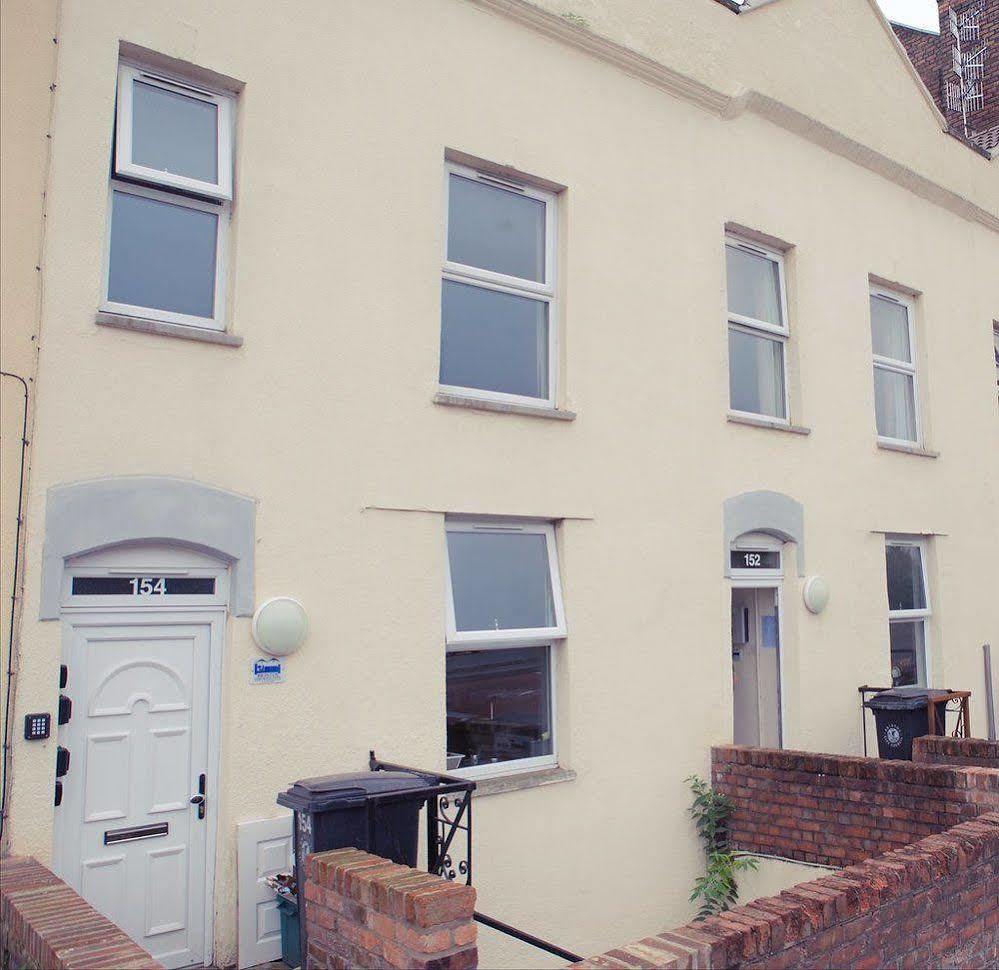 Bristol Serviced Lets - 152/154 Bath Road Extérieur photo